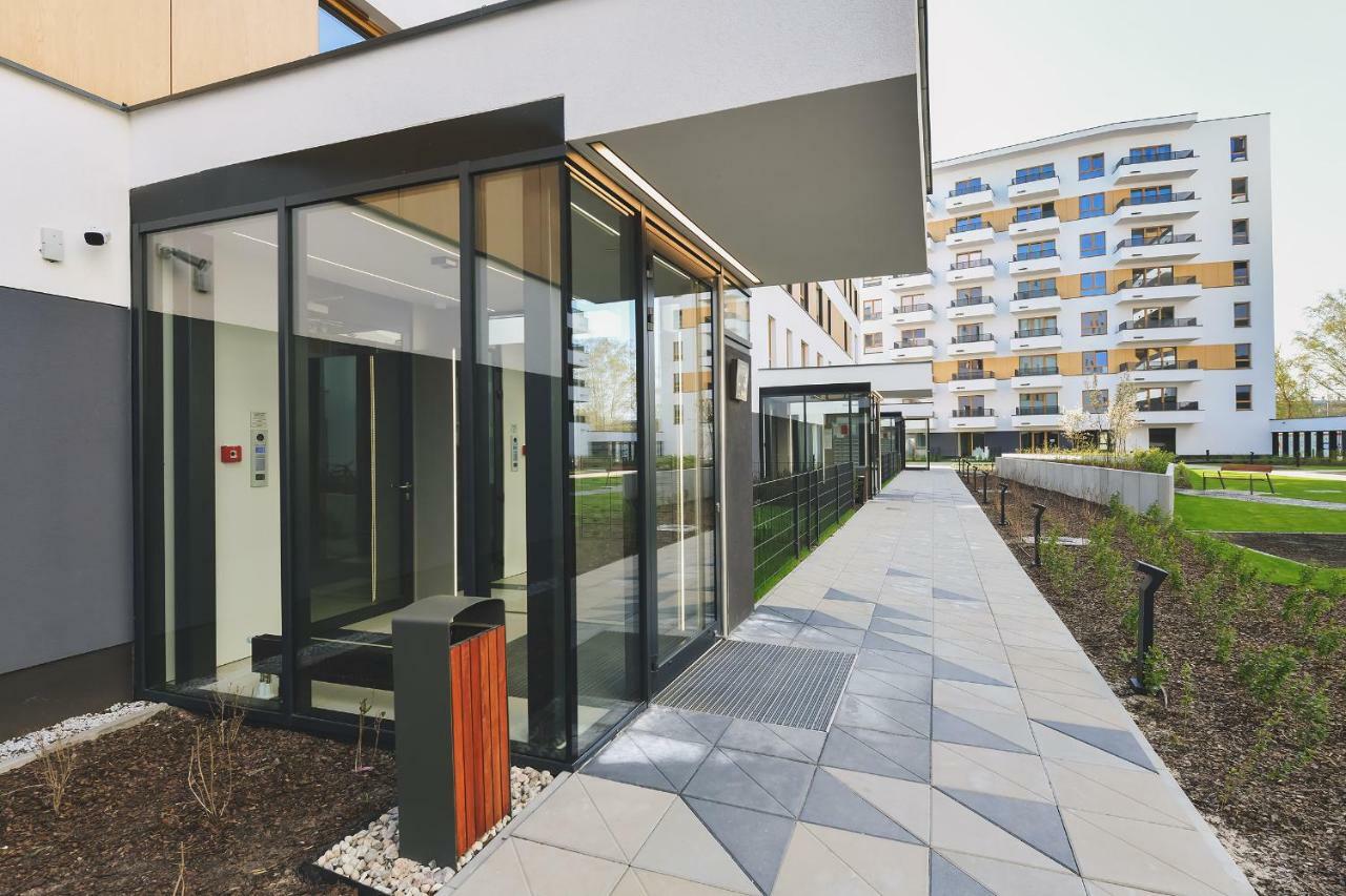 P&O Apartments Sluzewiec Warsaw Exterior photo