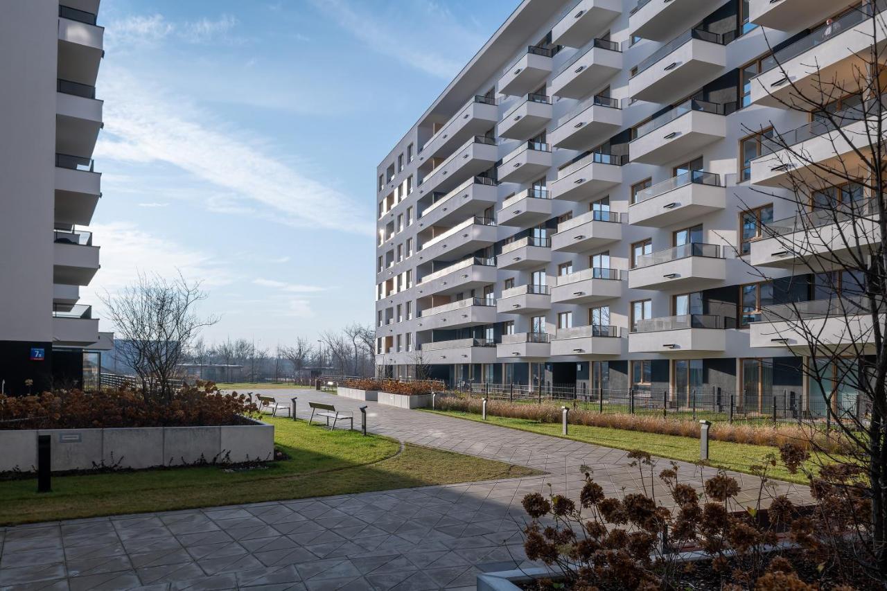 P&O Apartments Sluzewiec Warsaw Exterior photo